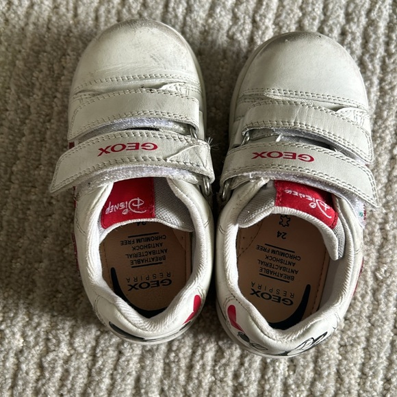 Geox Disney Minnie and Mickey toddler sneakers. - Picture 3 of 6